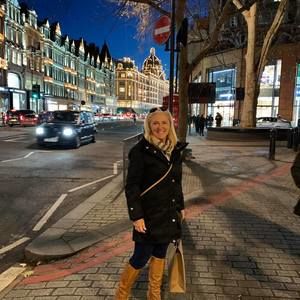 Meet your Posher, Annie